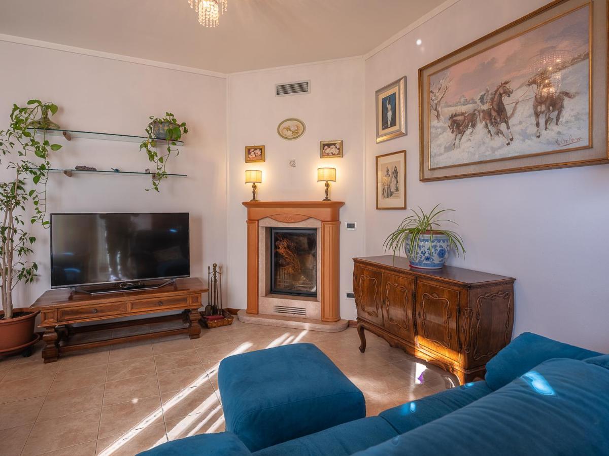 Il Bosco Di Re Guesthouse, Camera Matrimoniale Reggio Emilia Kültér fotó